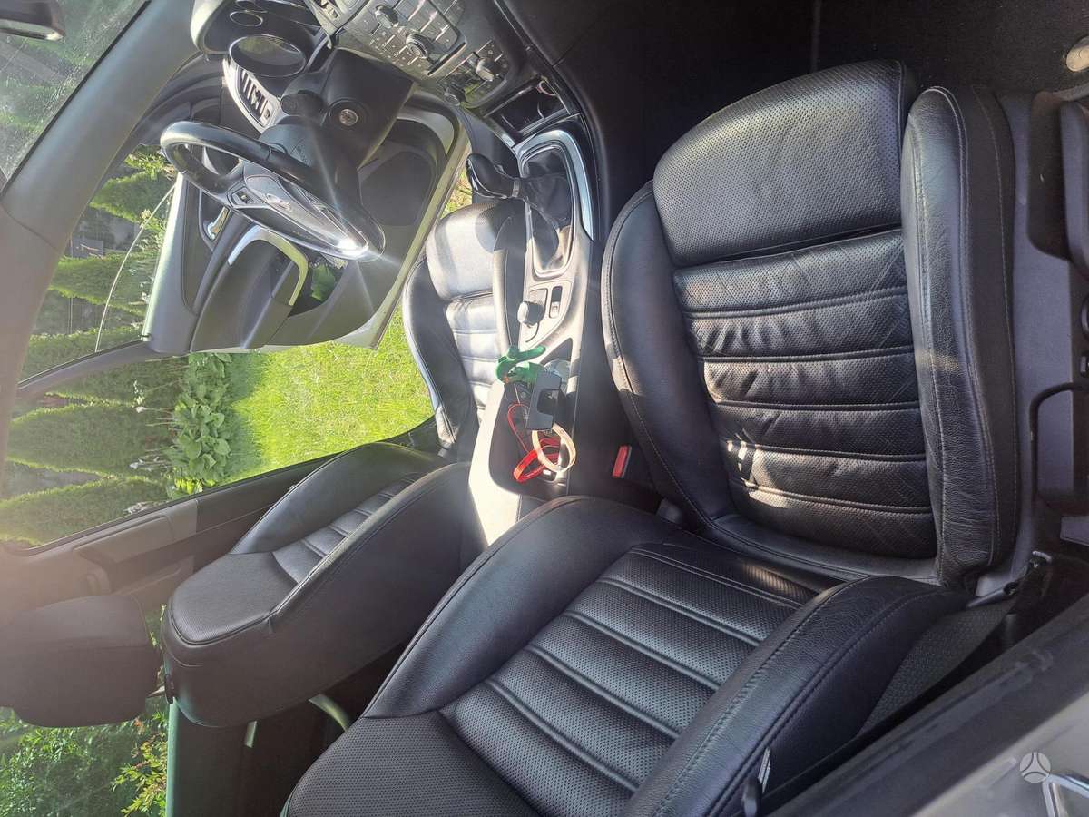 Opel Insignia, 2.0 l., Универсал