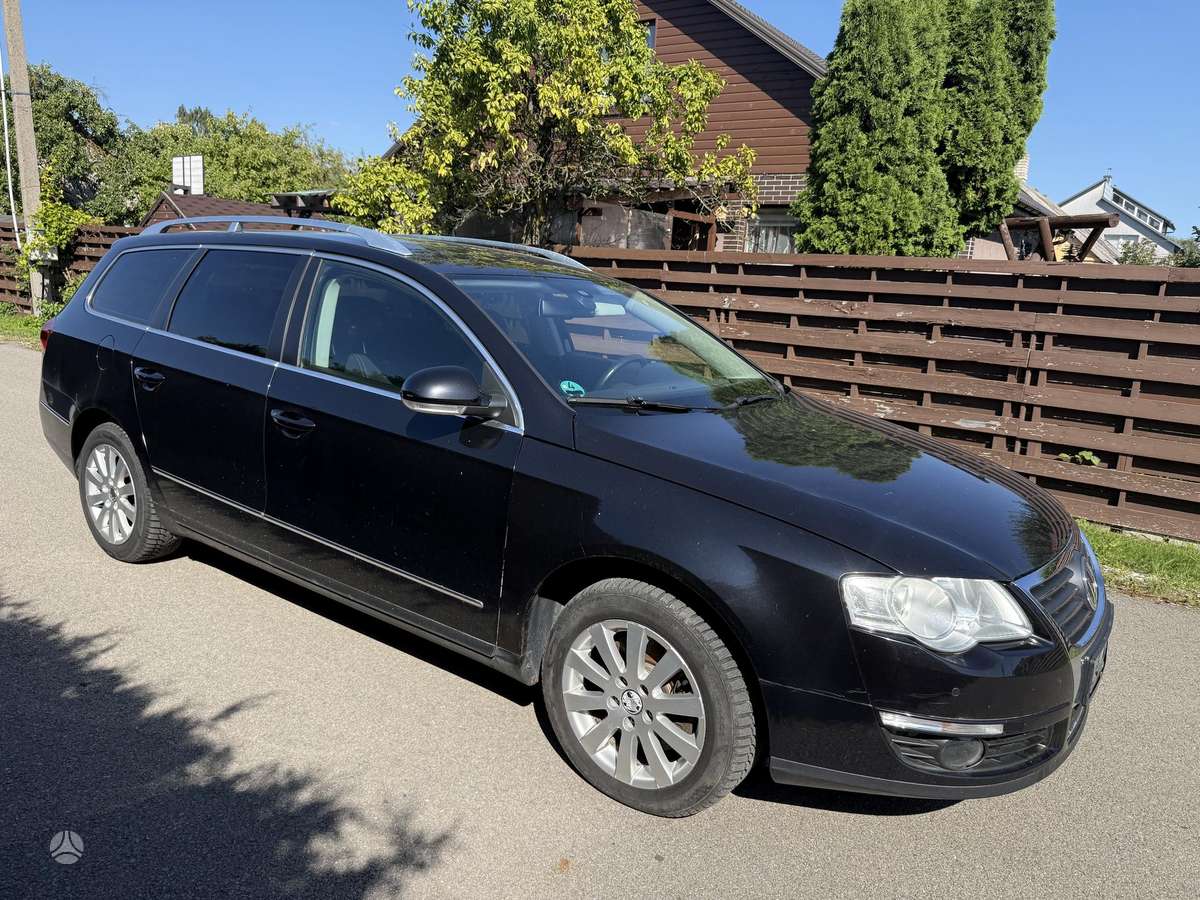 Volkswagen Passat - 4