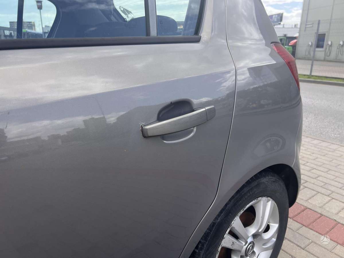 Opel Corsa, 1.2 l., Хэтчбек