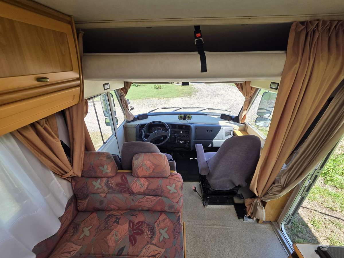 Hymer B644, campers