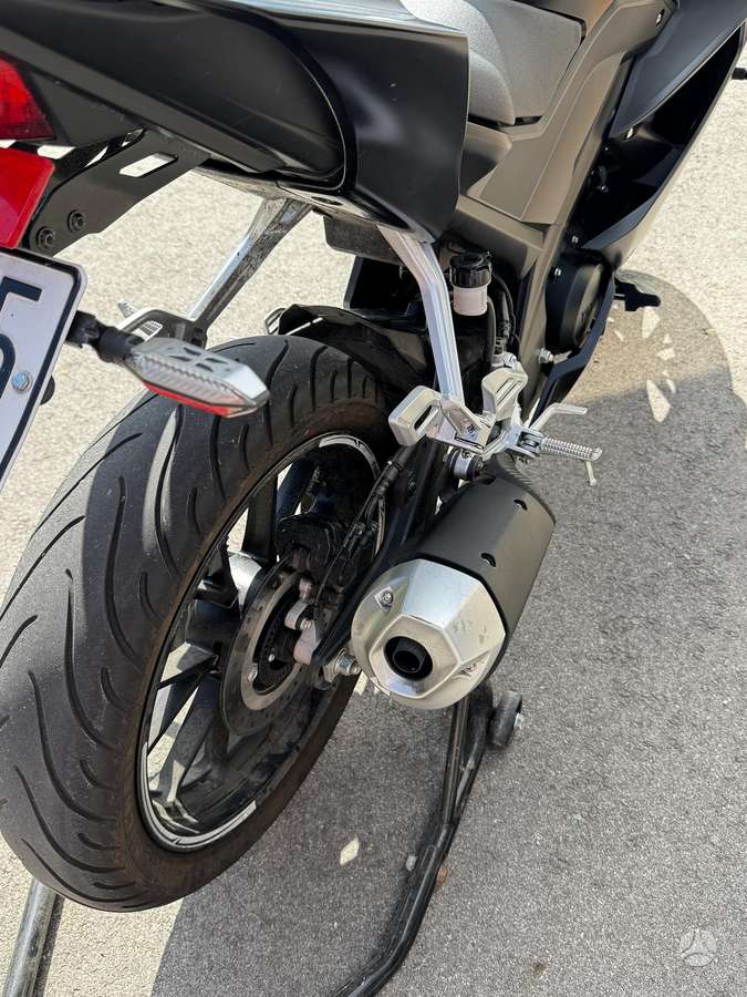 Yamaha YZF 125cc, superbikes