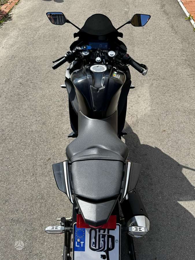 Yamaha YZF 125cc, superbikes