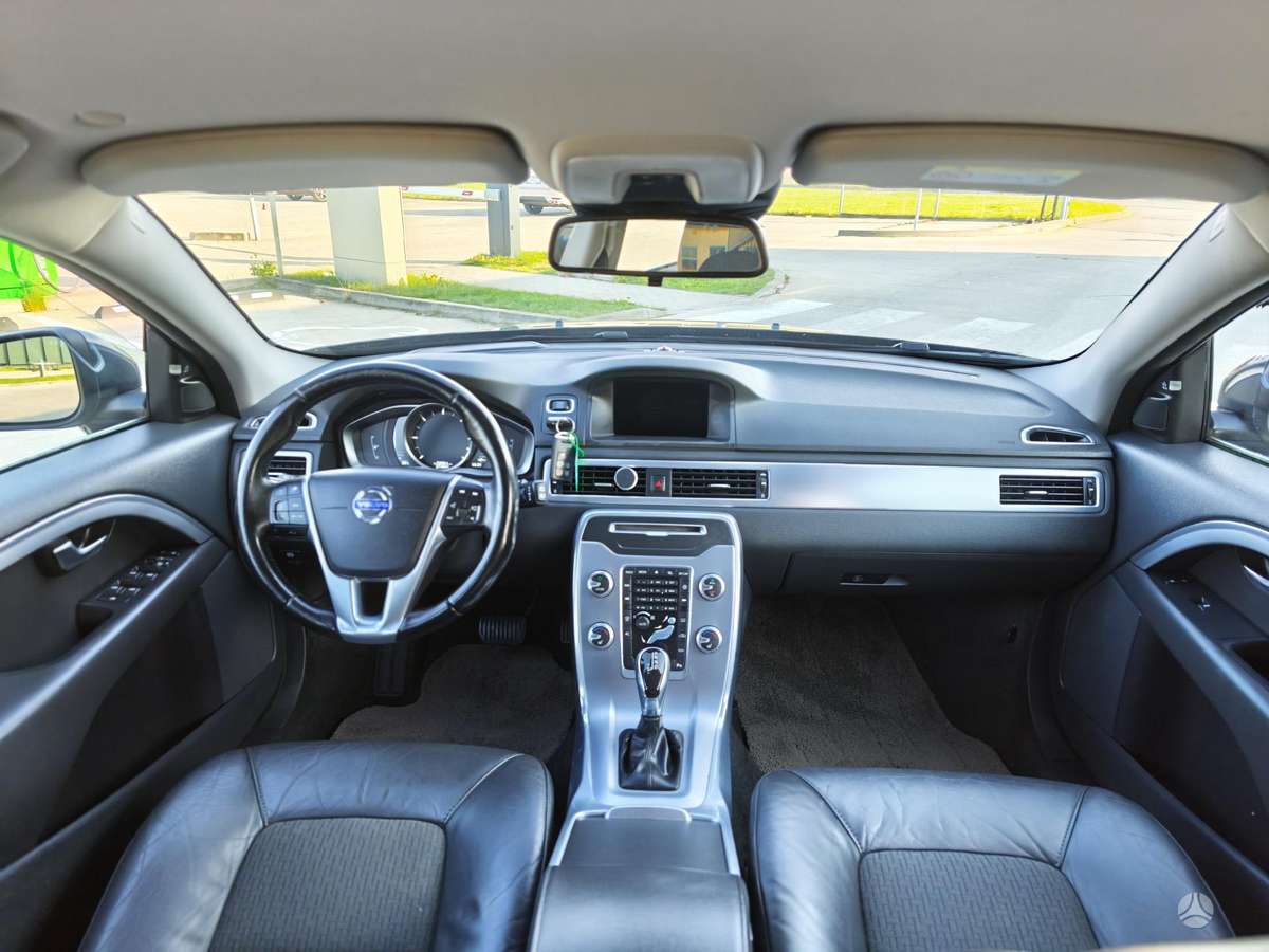 Volvo V70, 2.0 l., Универсал