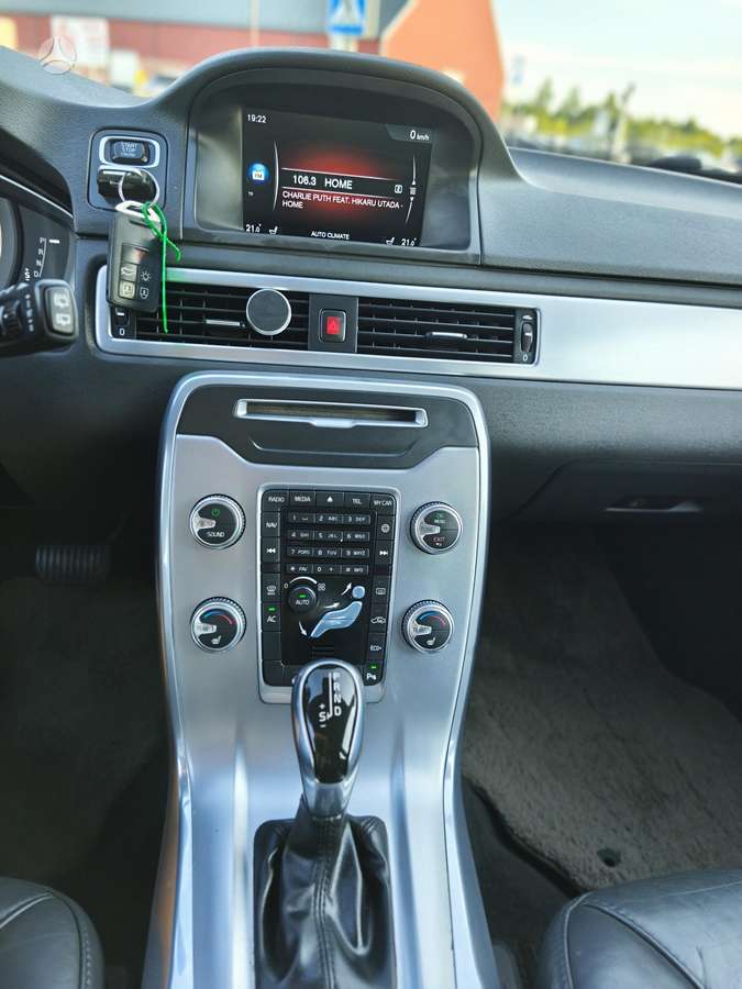 Volvo V70, 2.0 l., Универсал