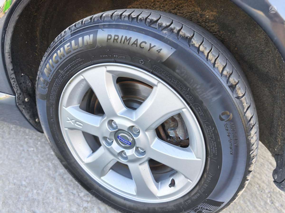 Volvo V70, 2.0 l., Универсал