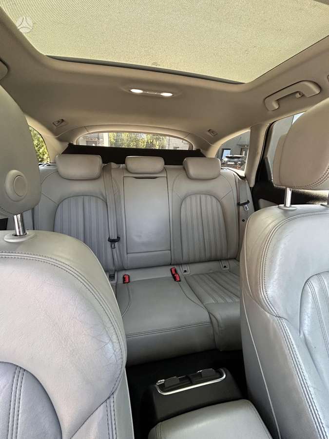 Audi A6 allroad, 3.0 l., Универсал