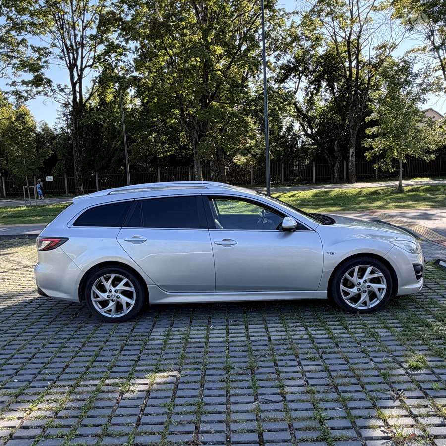 Mazda 6, 2.2 l., universalas