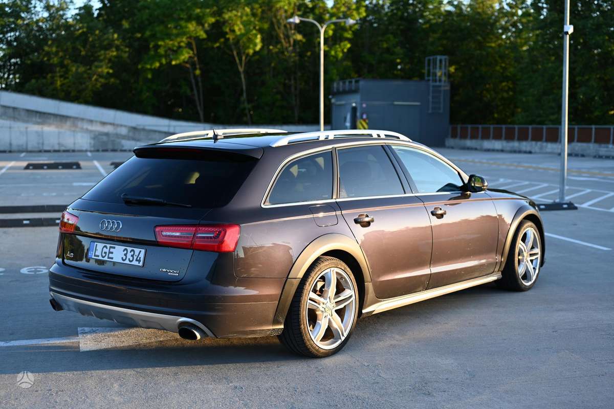 Audi A6 allroad, 3.0 l., Универсал