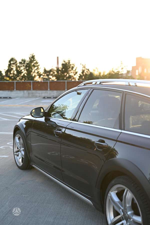 Audi A6 allroad, 3.0 l., Универсал