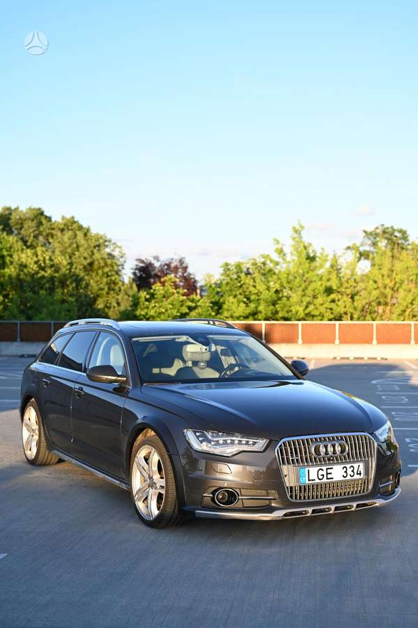 Audi A6 allroad, 3.0 l., Универсал