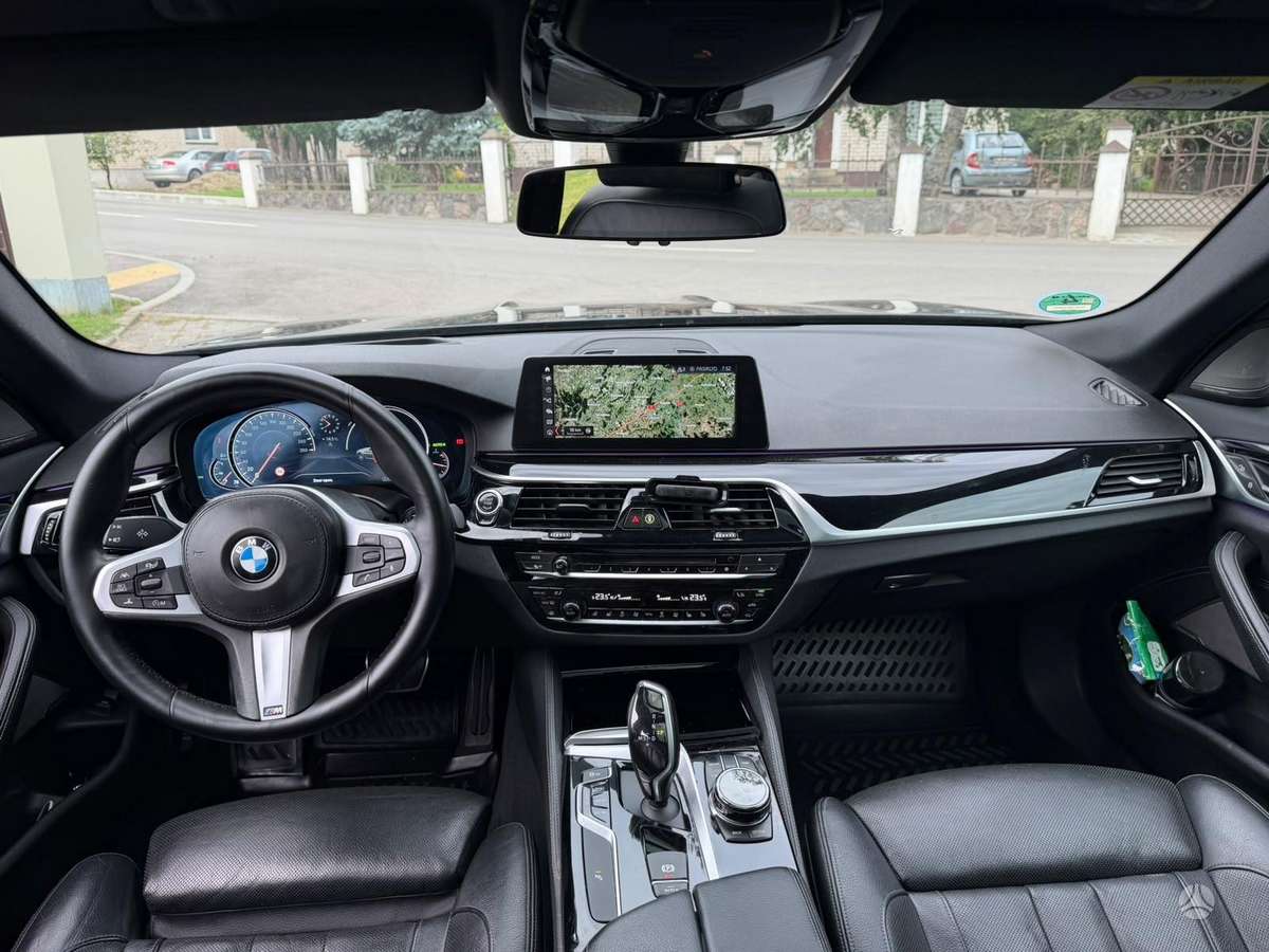 BMW 530, 3.0 l., wagon
