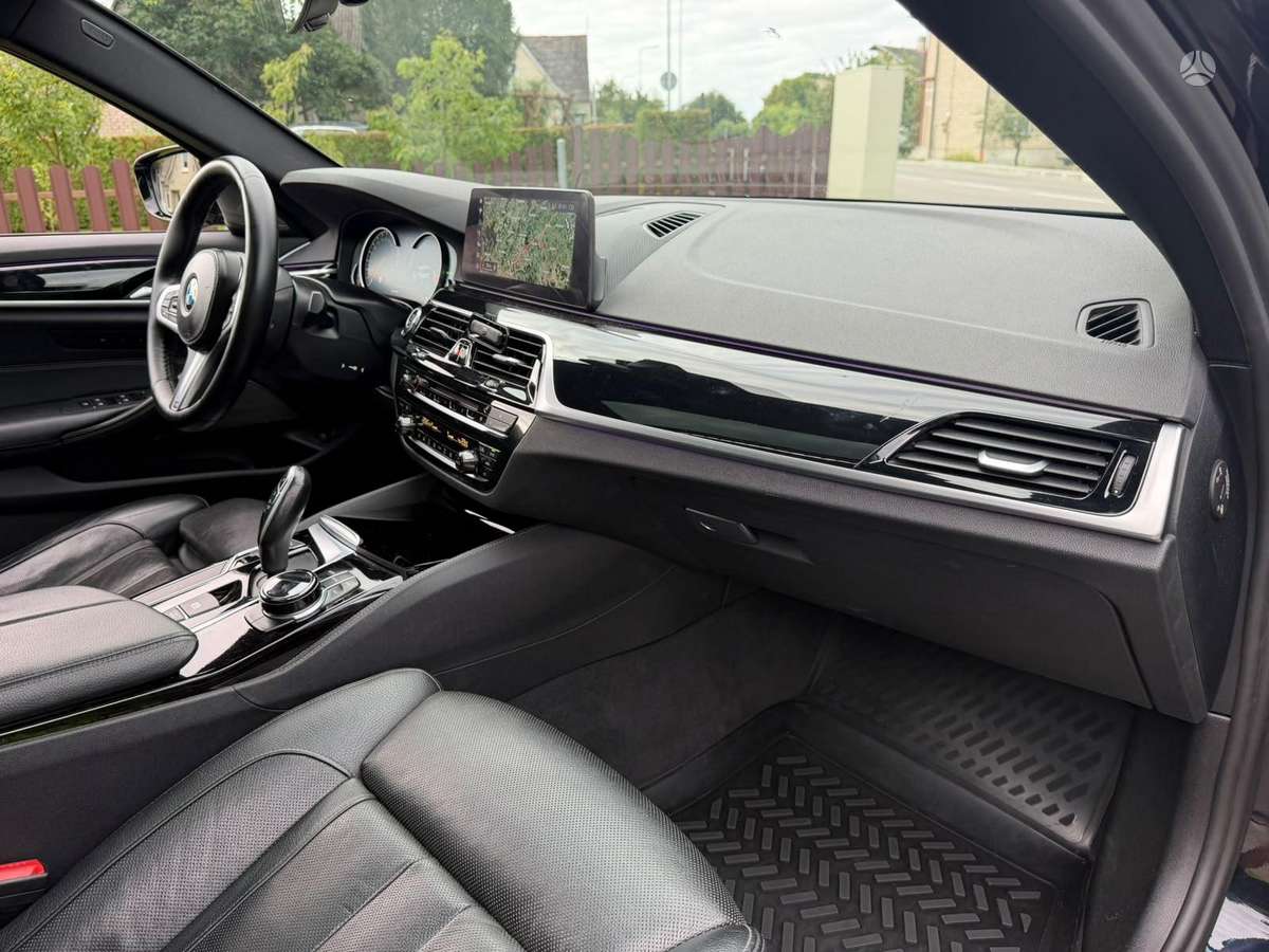 BMW 530, 3.0 l., wagon