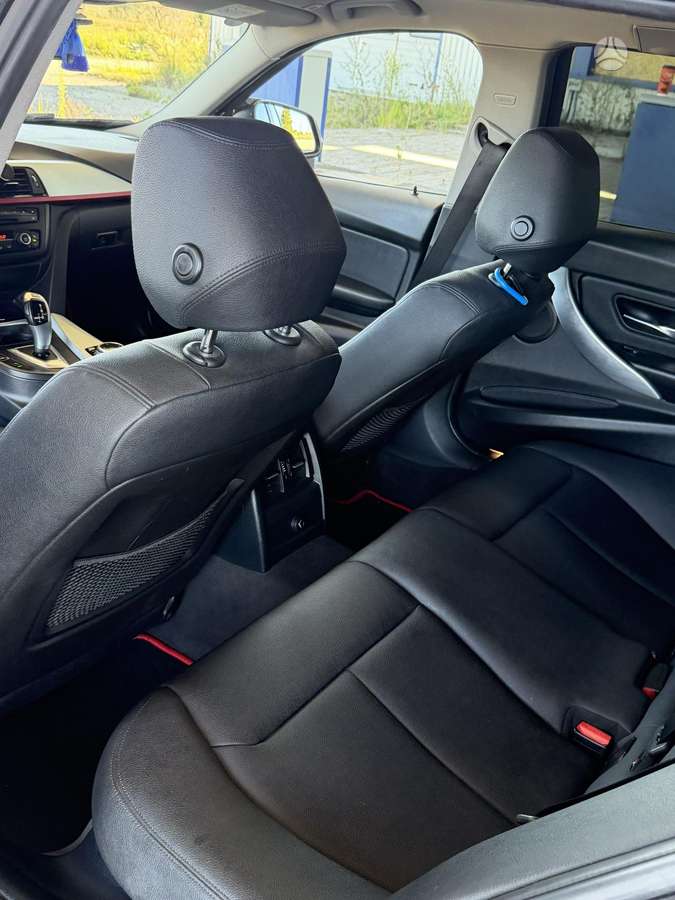 BMW 320, Универсал