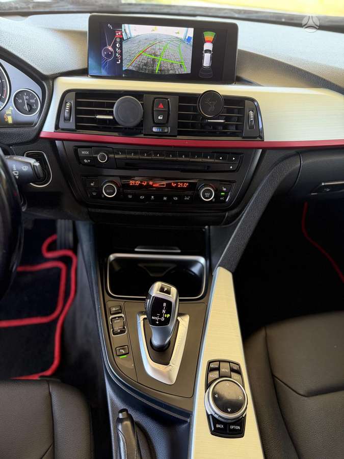 BMW 320, Универсал
