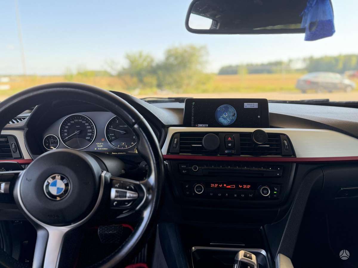 BMW 320, Универсал