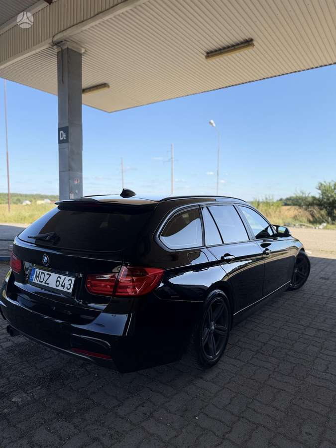 BMW 320, Универсал