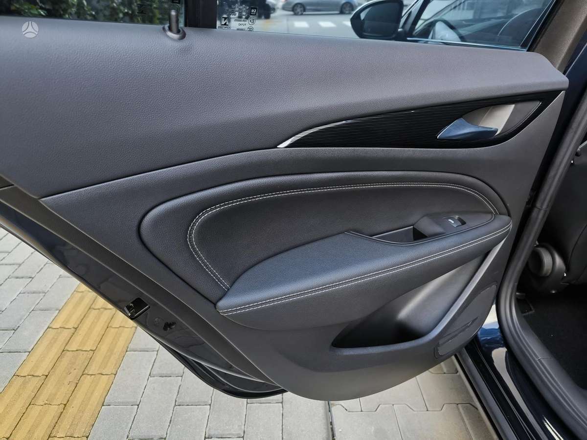 Opel Insignia, 2.0 l., Универсал