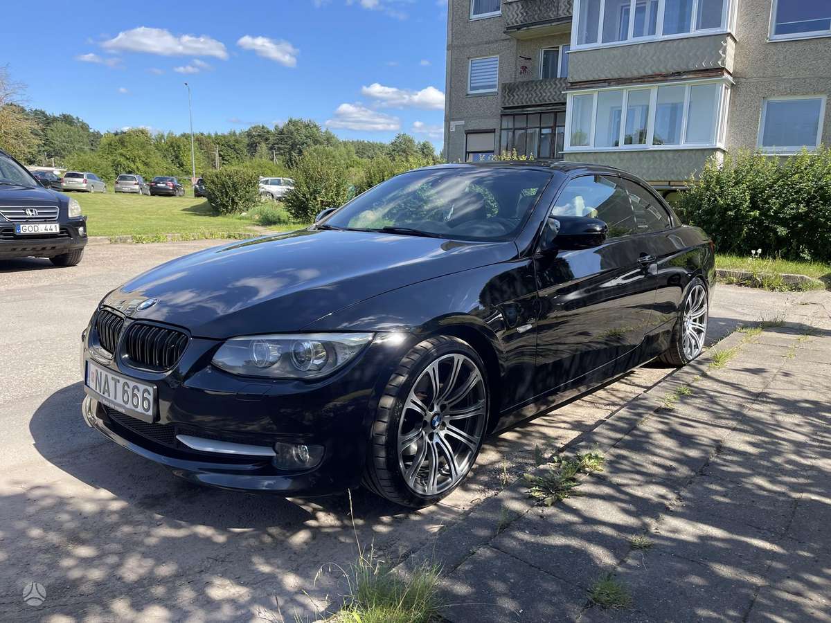 BMW 320, 2.0 l., Кабриолет