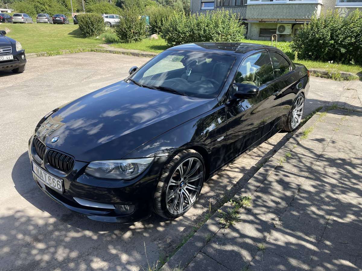 BMW 320, 2.0 l., Кабриолет