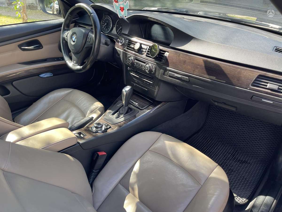 BMW 320, 2.0 l., Кабриолет
