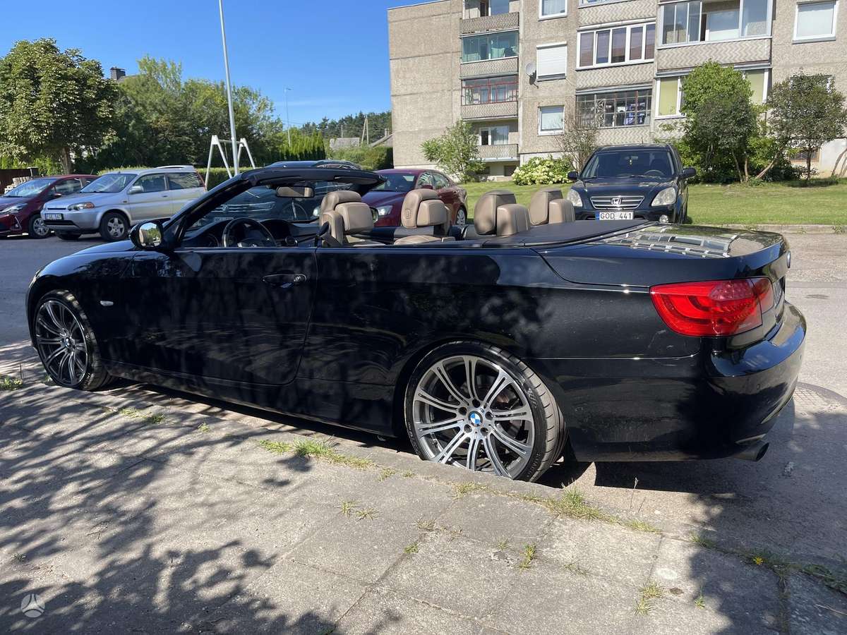 BMW 320, 2.0 l., Кабриолет