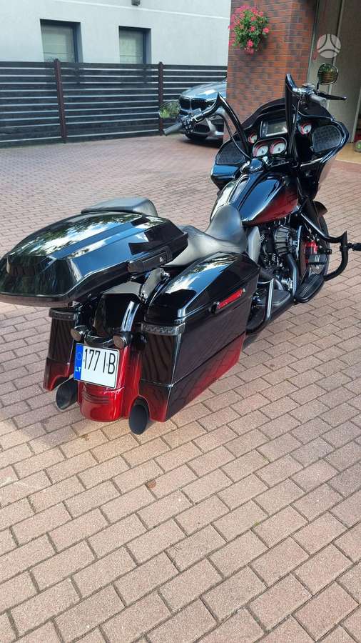 Harley-Davidson Road Glide 1700cc, чопперы / круизеры / custom