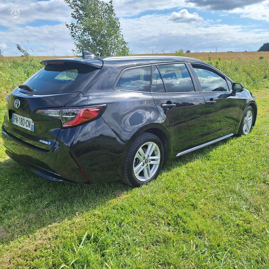 Toyota Corolla - 5