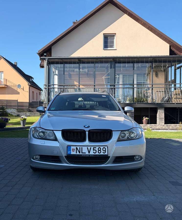 BMW 320, 2.0 l., universalas