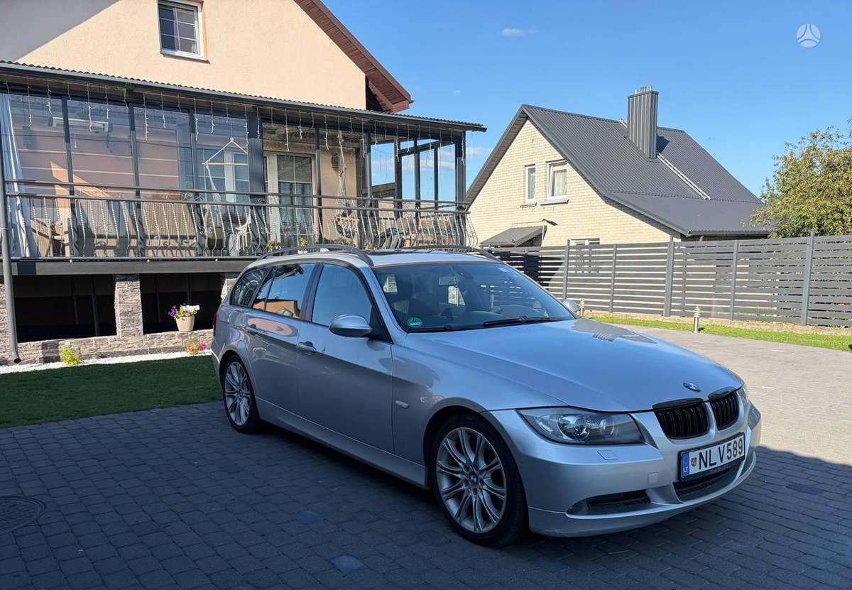 BMW 320, 2.0 l., universalas