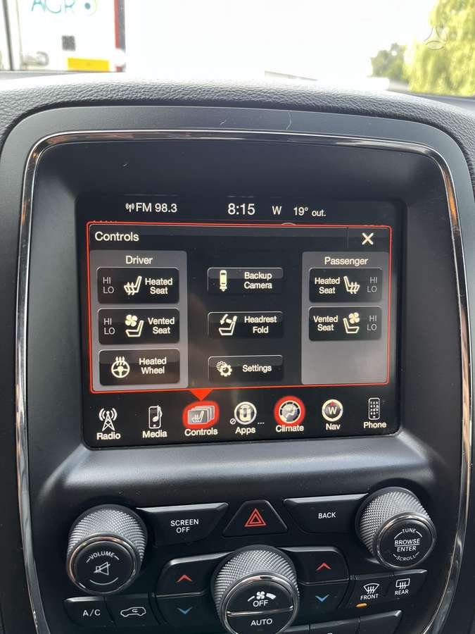 Dodge Durango, 5.7 l., off-road / crossover