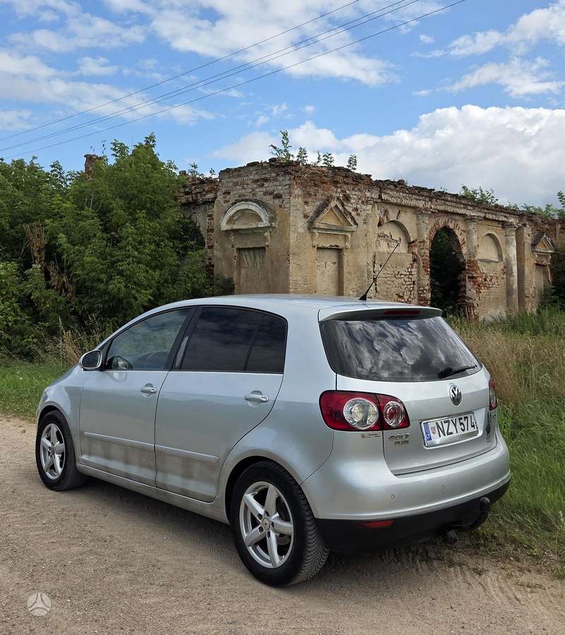 Volkswagen Golf Plus - 4