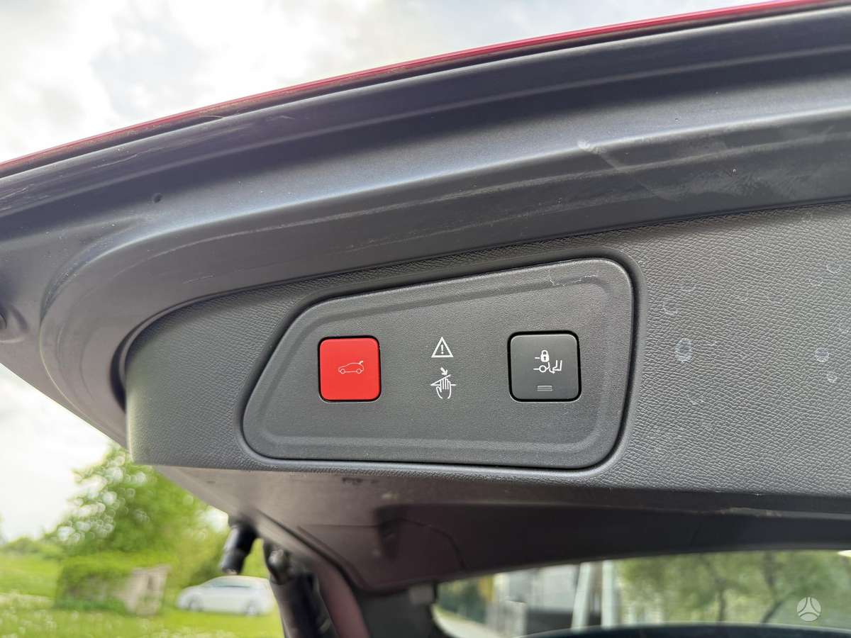 Peugeot 3008 - 8