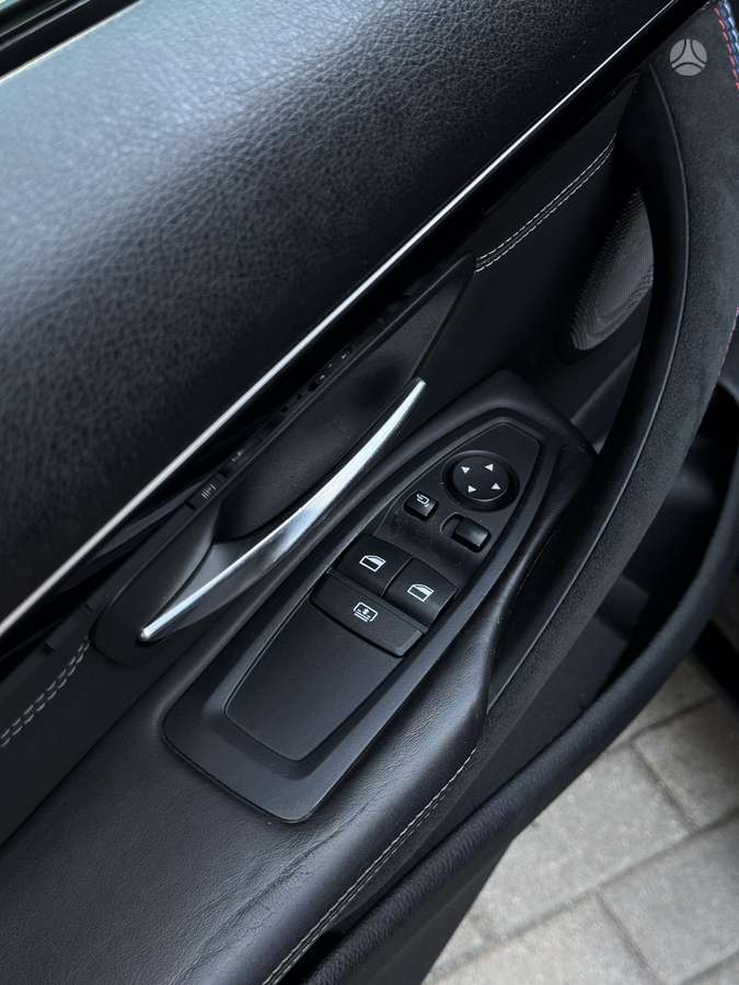 BMW M4, 3.0 l., coupe