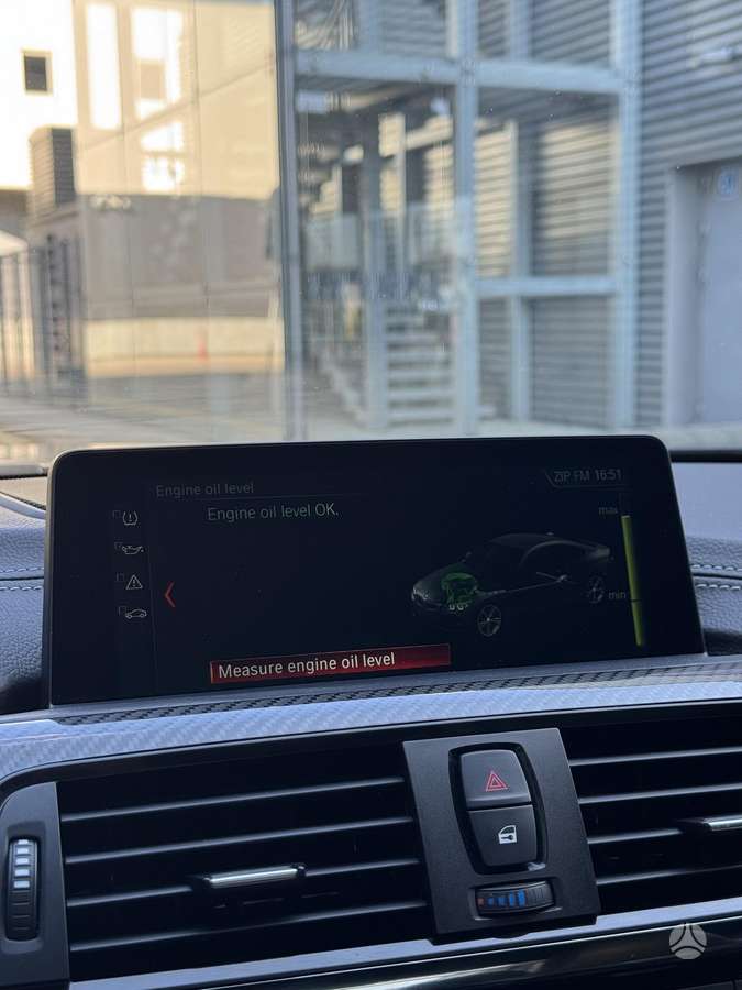 BMW M4, 3.0 l., coupe