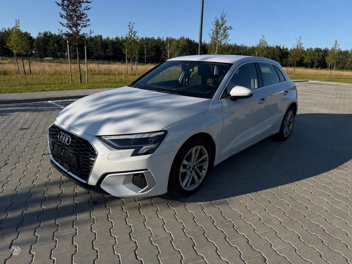 Audi A3, 1.0 l., Хэтчбек