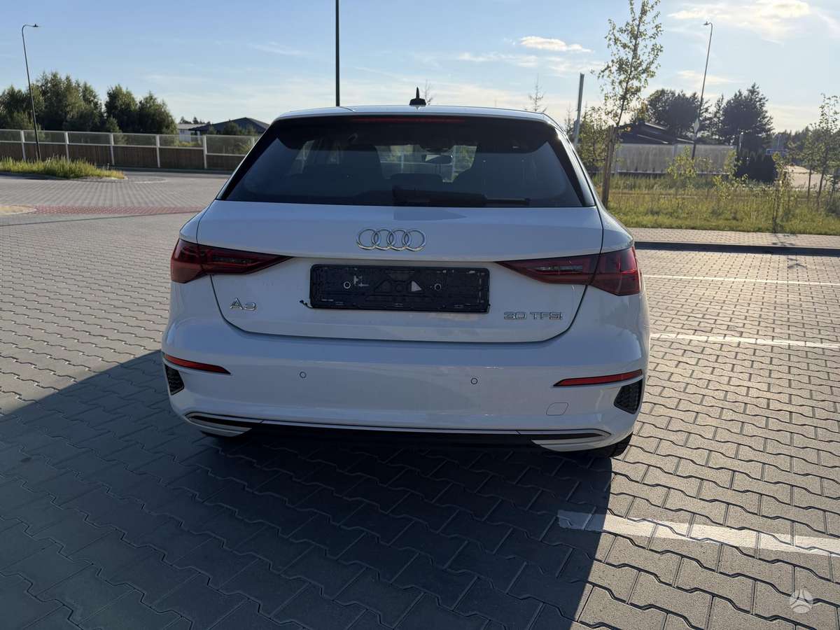 Audi A3, 1.0 l., hatchback
