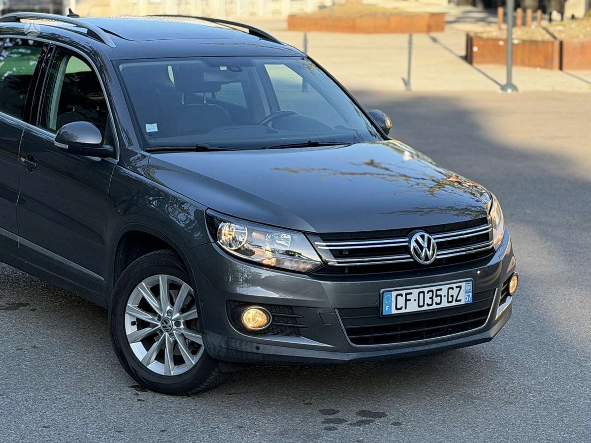 Volkswagen Tiguan - 4