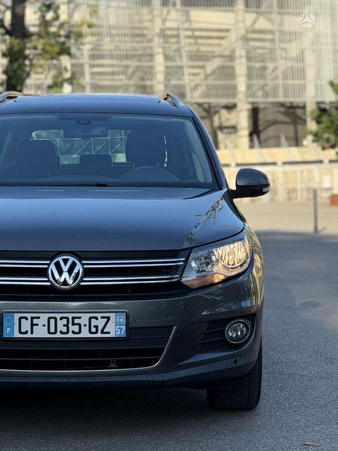 Volkswagen Tiguan - 6