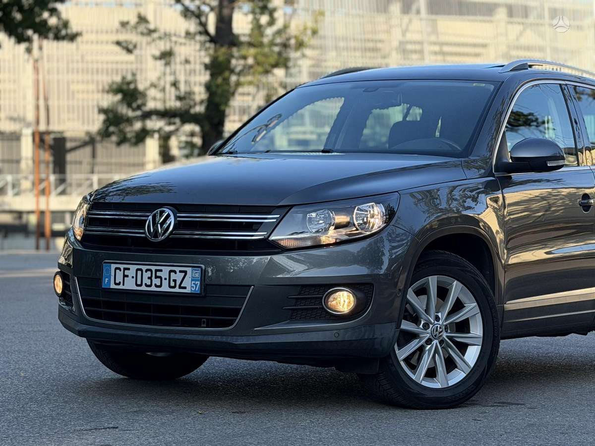 Volkswagen Tiguan - 8