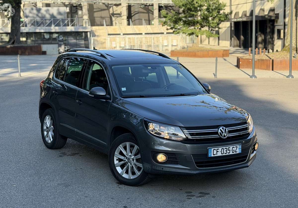 Volkswagen Tiguan - 9