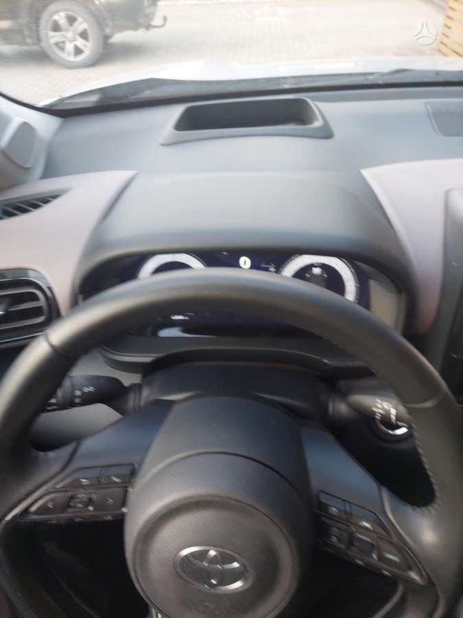 Toyota Yaris Cross - 10