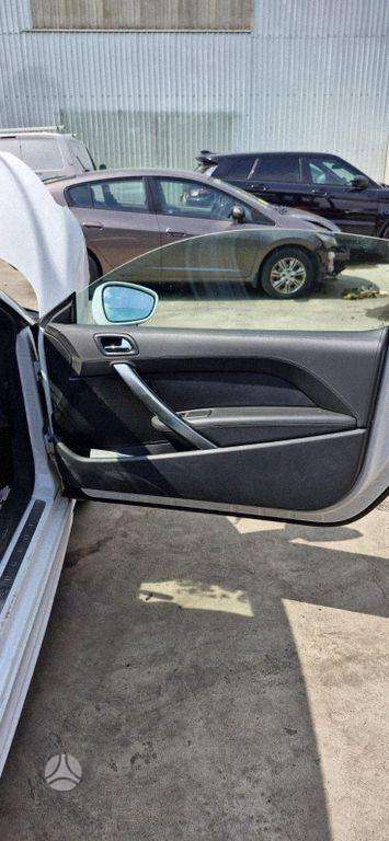 Peugeot RCZ