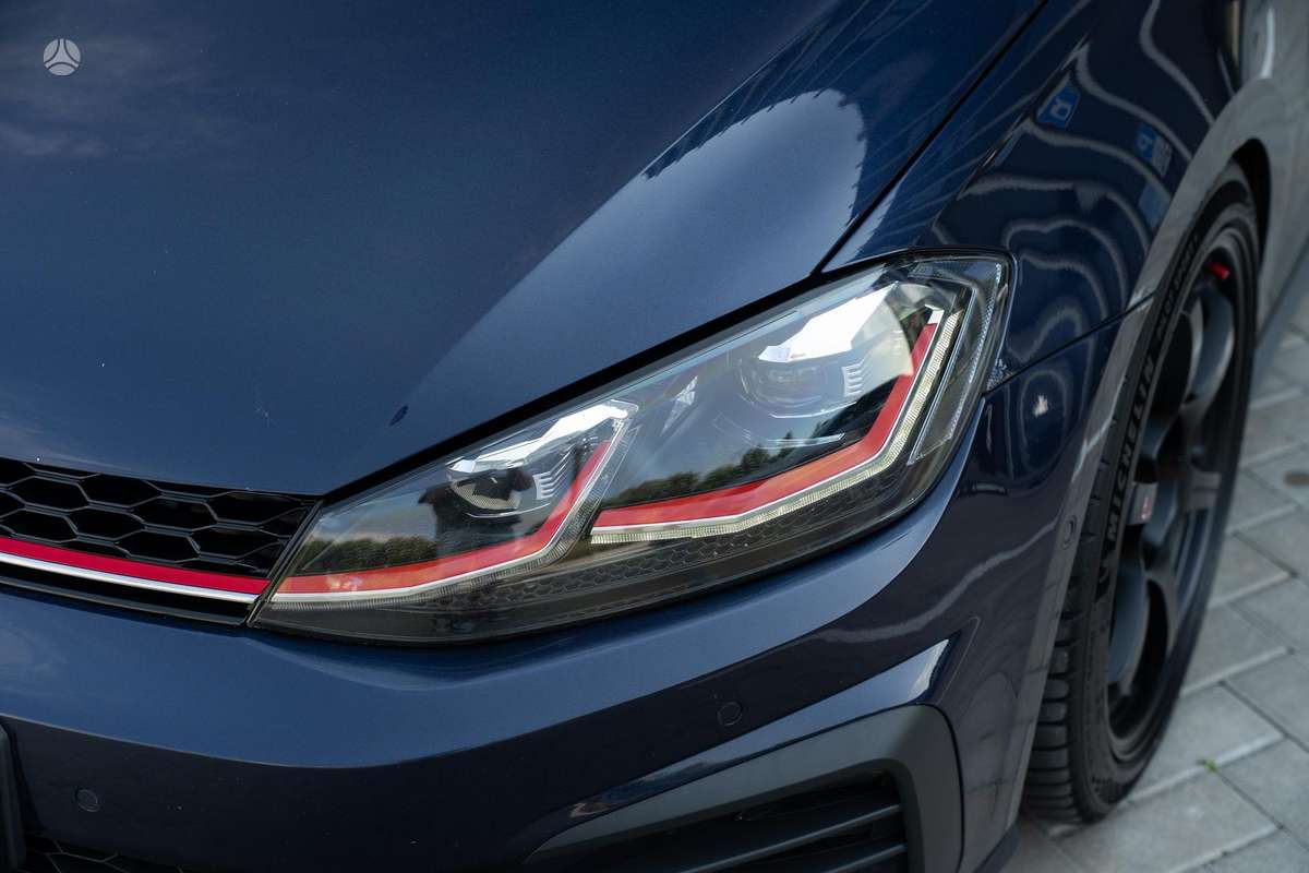 Volkswagen Golf, 2.0 l., hatchback