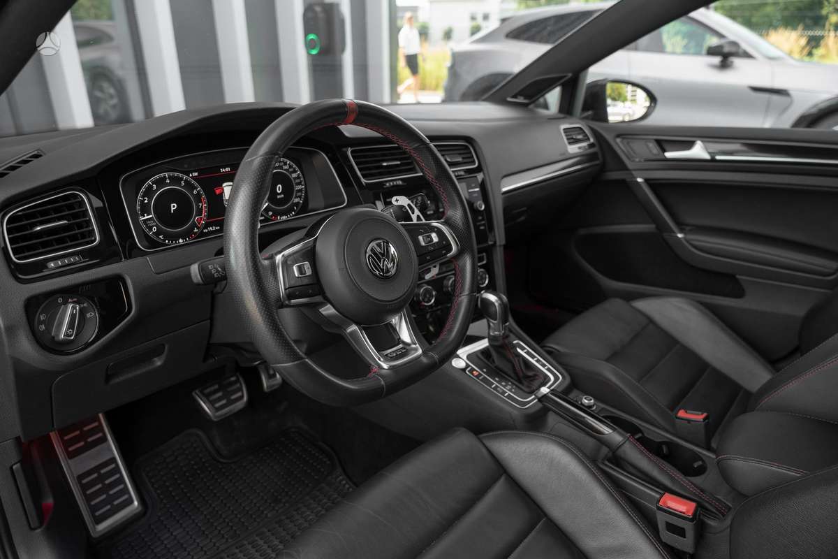 Volkswagen Golf, 2.0 l., hatchback