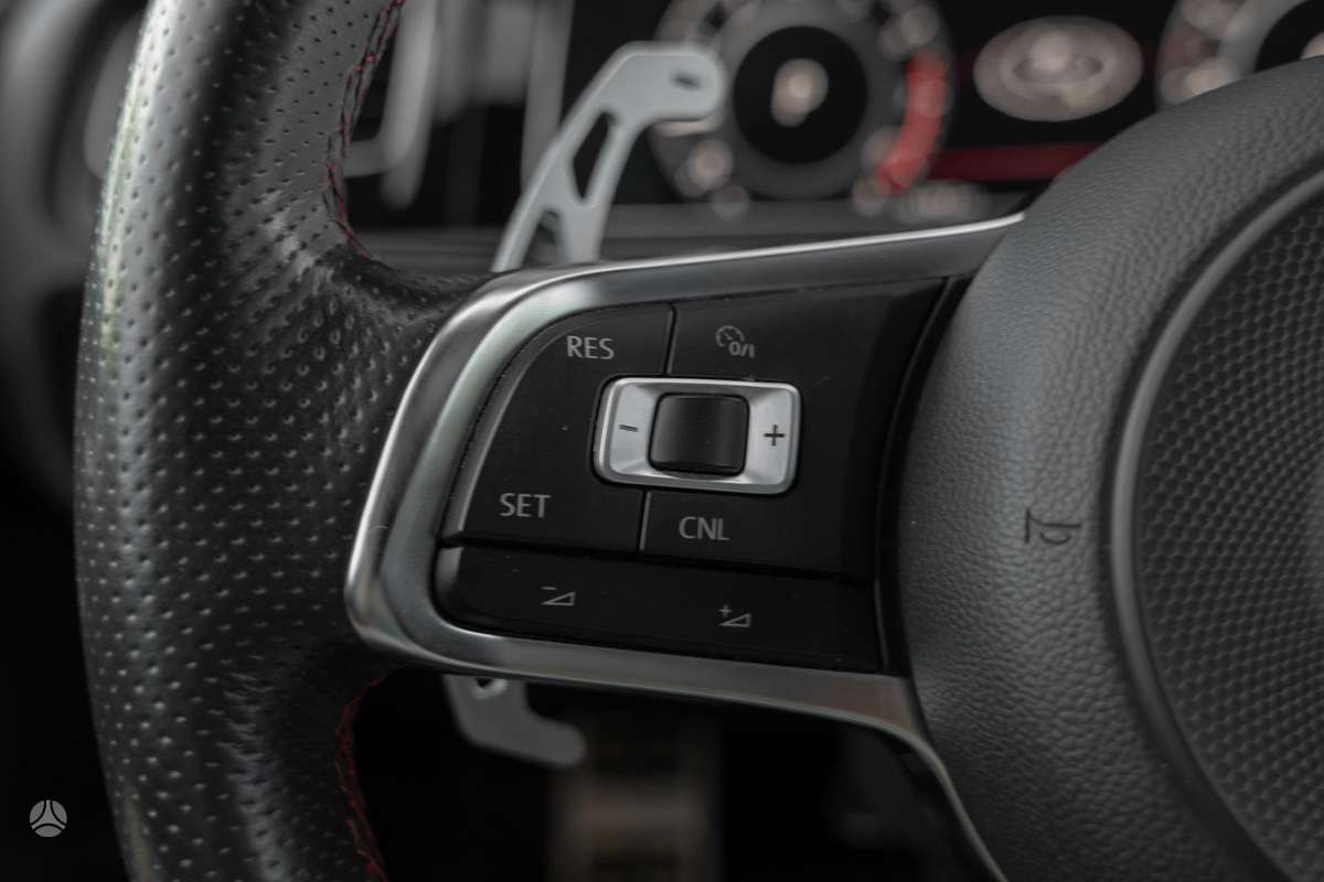 Volkswagen Golf, 2.0 l., hatchback