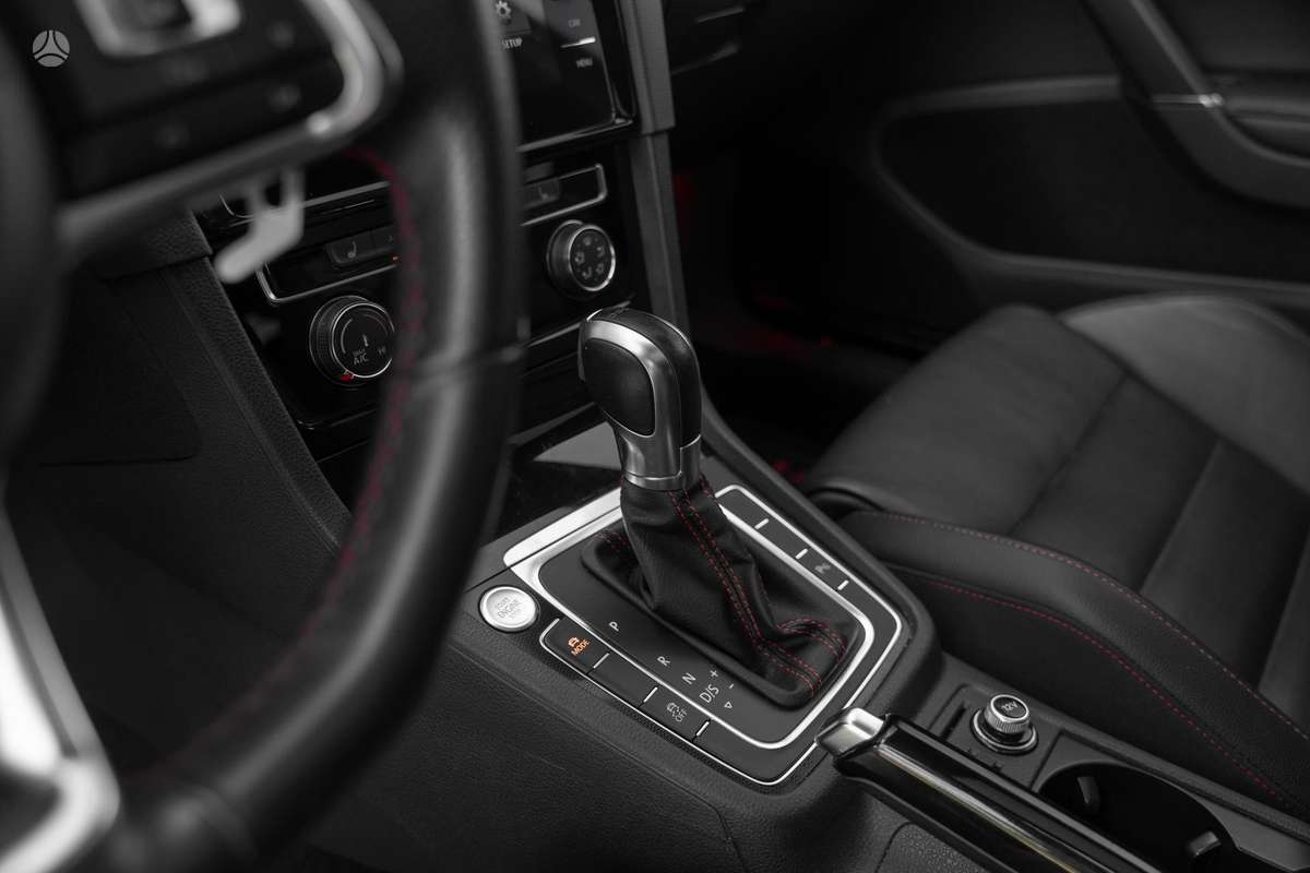 Volkswagen Golf, 2.0 l., hatchback