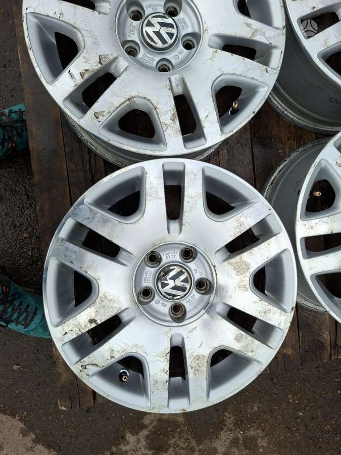 Volkswagen ET37, light alloy, R16