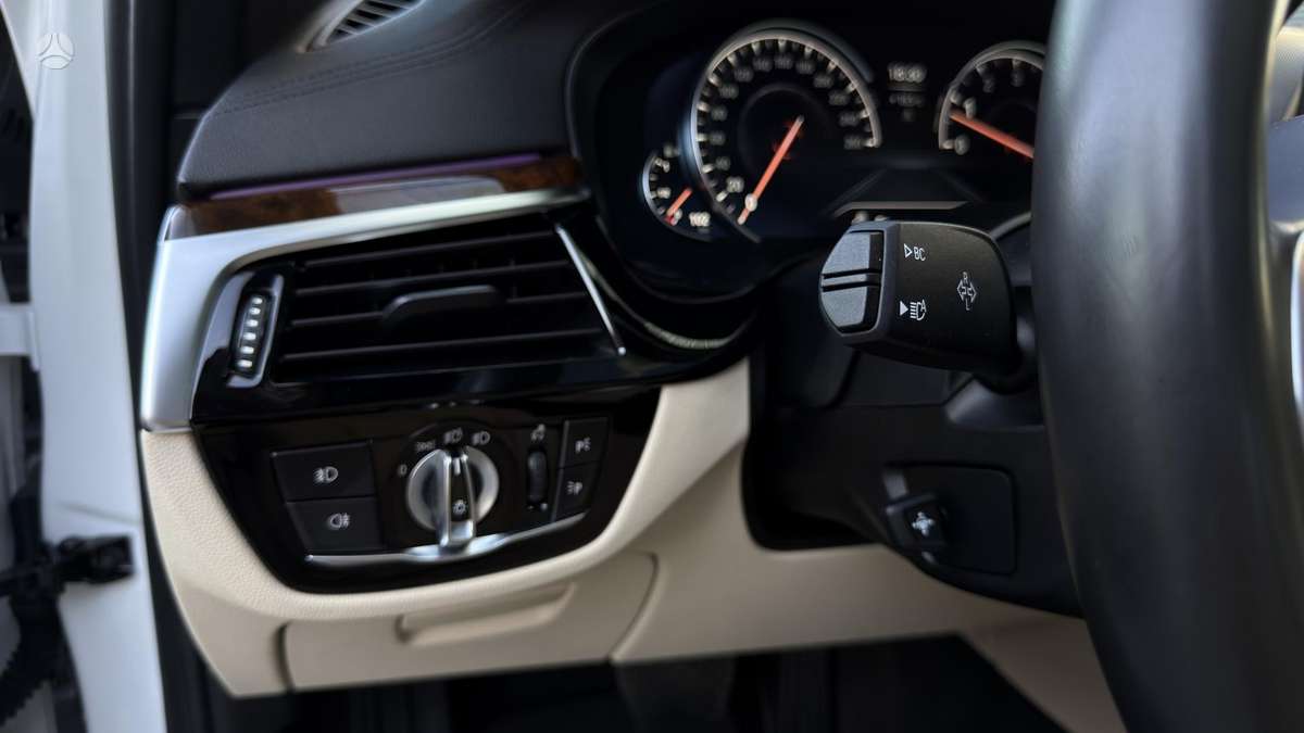 BMW 540, 3.0 l., Седан