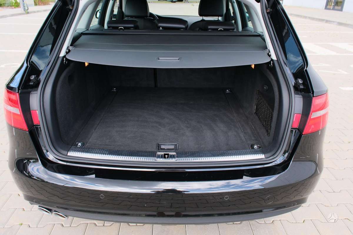 Audi A4, 2.0 l., Универсал