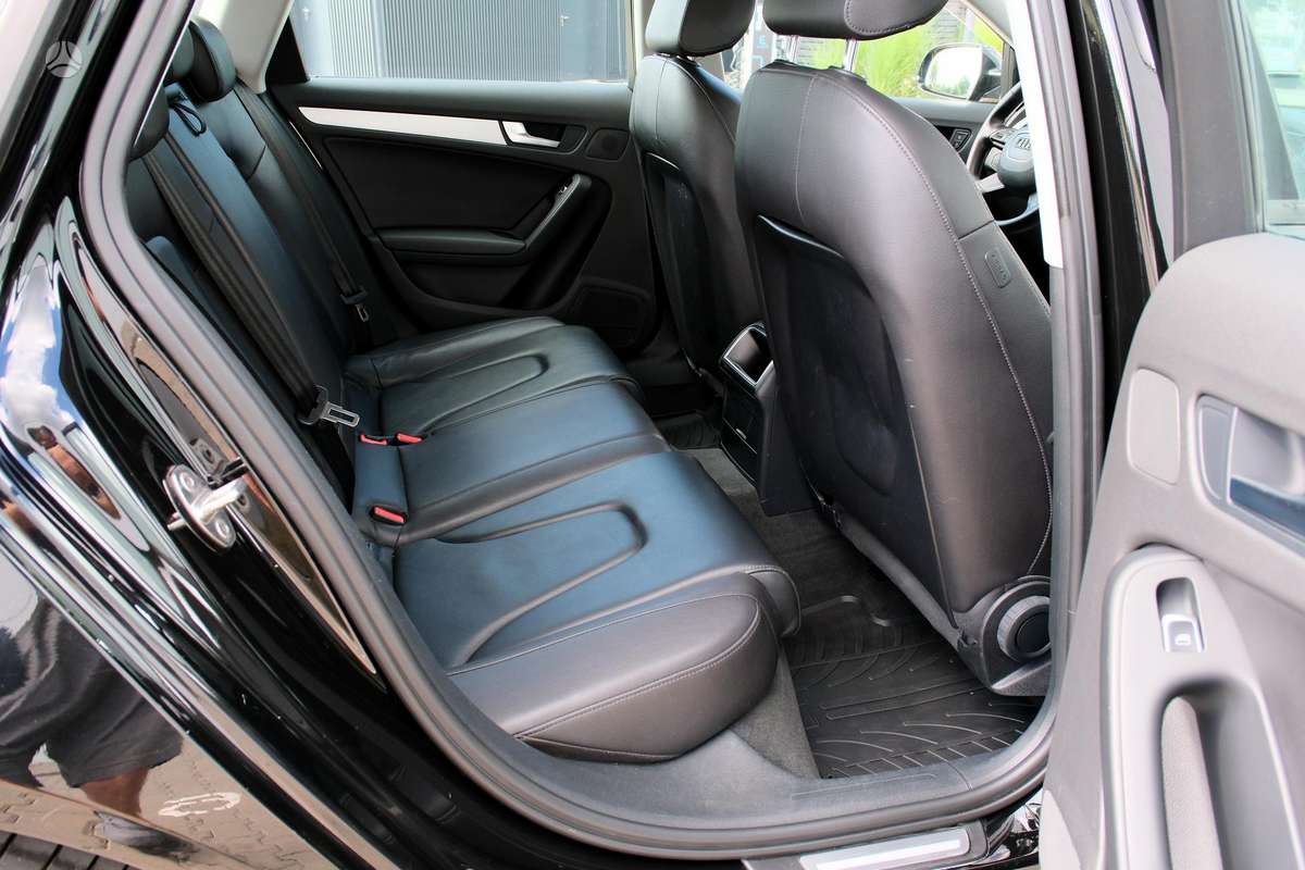 Audi A4, 2.0 l., Универсал